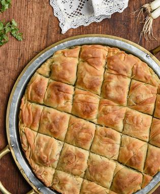 Spinach pie with herbs and feta cheese