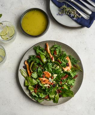 SUPER SALAD ΕΥΦΟΡΙΑ ΜΕ ΚΟΤΟΠΟΥΛΟ ΜΠΑΡΜΠΑ ΣΤΑΘΗΣ